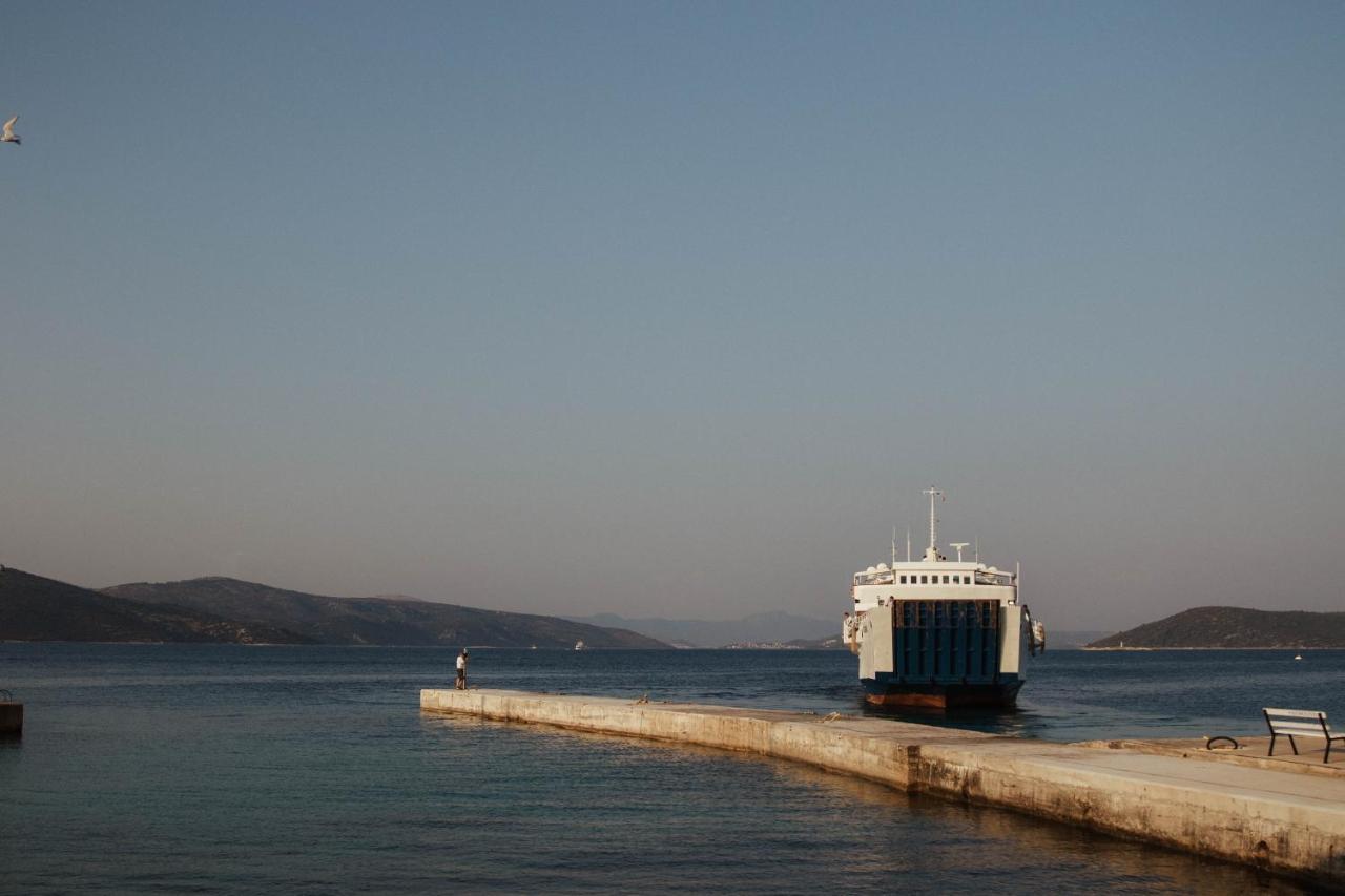 House Marija Drvenik Mali Villa Trogir Exterior photo